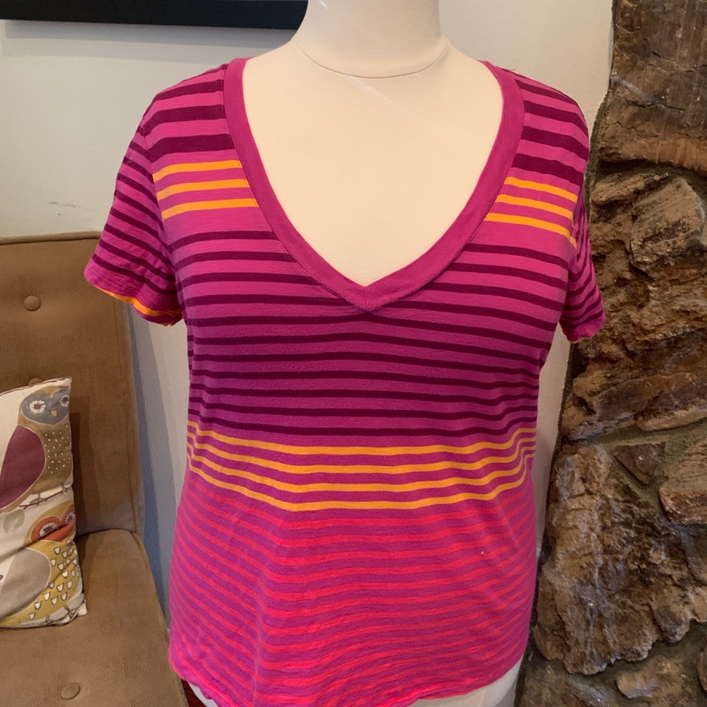 Old Navy striped t-shirt